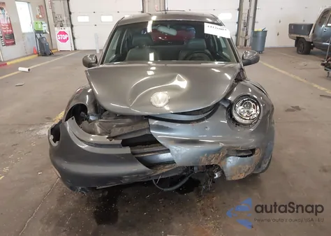 2003 Volkswagen New Beetle Gls 2.0L from USA, damaged, VIN 3VWCK21C33M417820